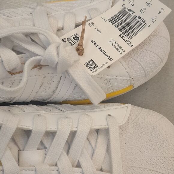 Adidas Femalle size 8 shoe - Picture 5 of 10